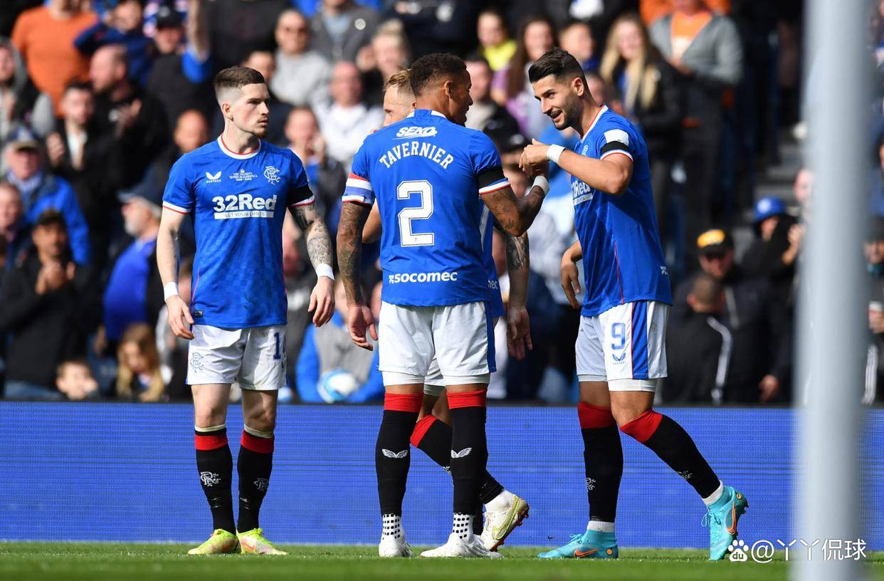 虎扑体育-游泳杯赛焦点战：南城迅豹队读秒扳平陇右巨龙队，客场强势带走胜利。复盘值得玩味的简单介绍