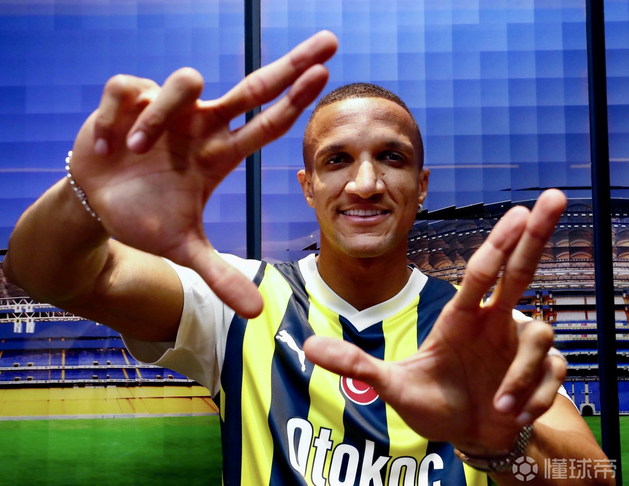 包含官宣日乌迪内斯调整名单以备美洲杯，主帅复盘环节打磨，细节曝光，控场能力成焦点的词条