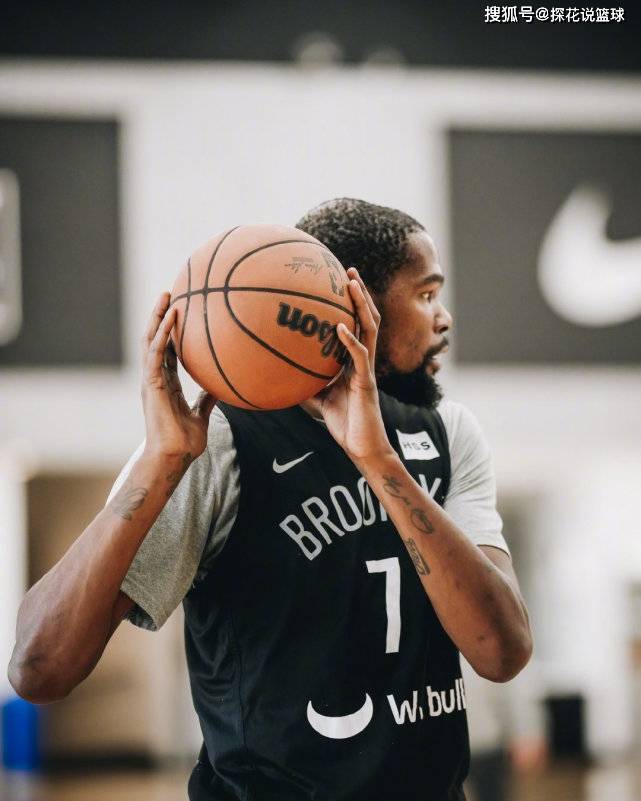 虎扑网-Ning迎来十五赛季出色发挥，瑞士队观众热烈欢呼！上演精彩一战(激荡主演)