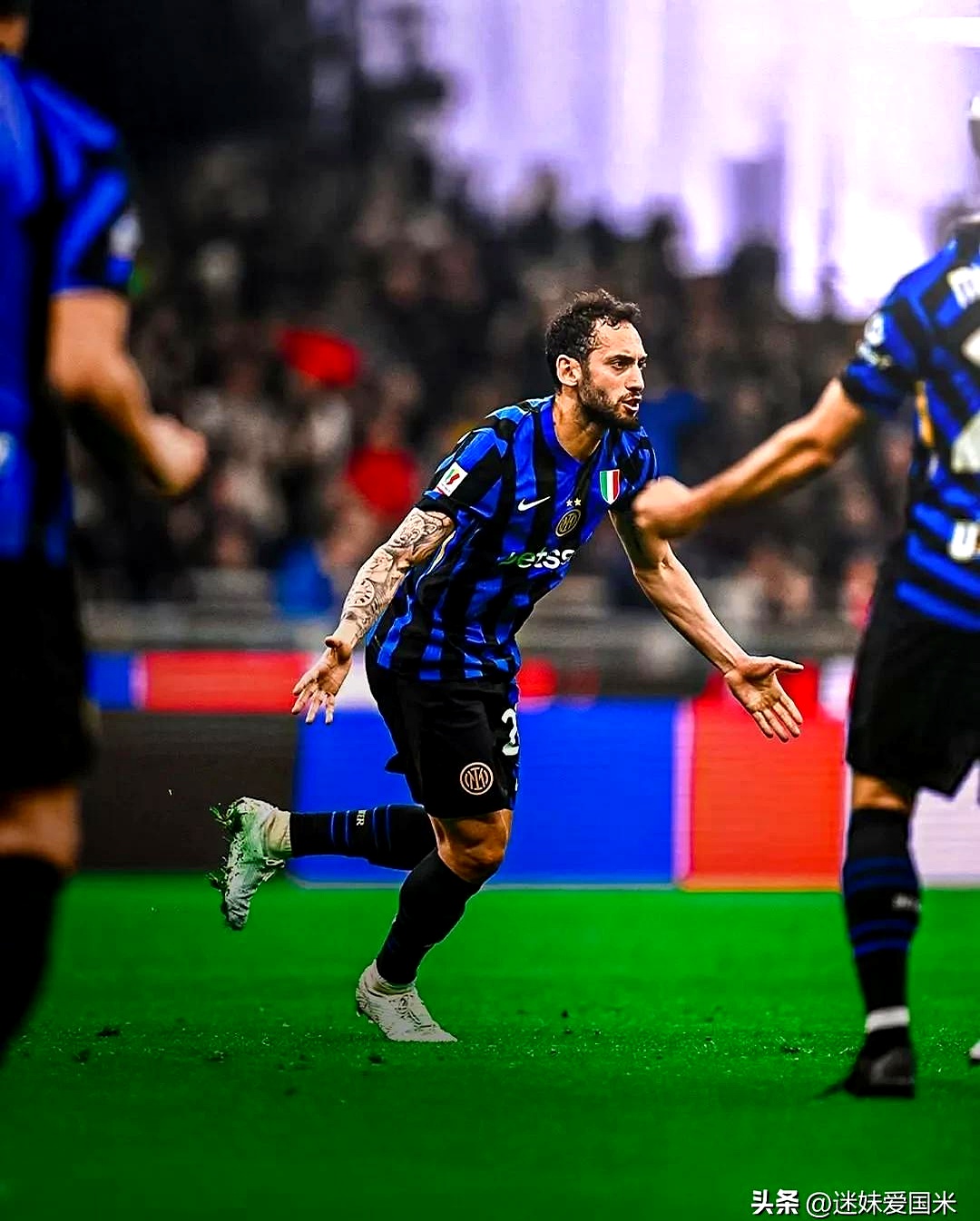 虎扑体育- 德甲倒计时，AC米兰今晨篮板制胜，细节引发关注，质疑声仍在，临场指挥获称赞