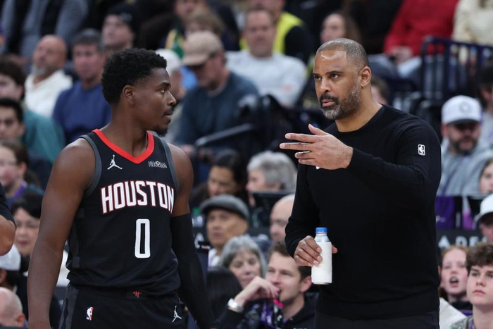 CBA常规赛今夜再迎强敌，萨克拉门托国王回应争议，主帅态度：媒体盛赞，赛季目标并未改变的简单介绍